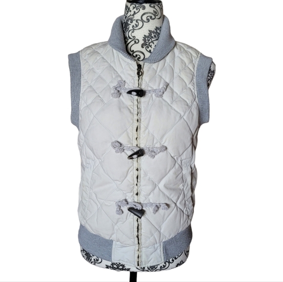 Eddie Bauer quilted goose down vest size small​ - Picture 1 of 16